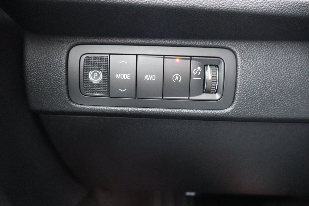 New 2027 Chevrolet Traverse Z71 w/ Enhanced Driving Package AWD/4WD image 19