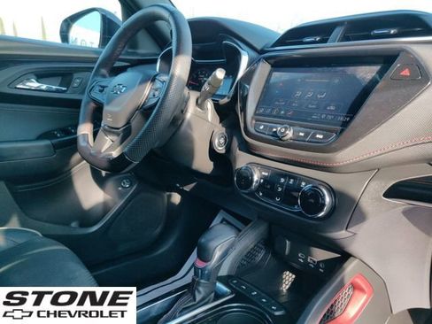 Certified 2023 Chevrolet TrailBlazer RS w/ Sun and Liftgate Package image 29