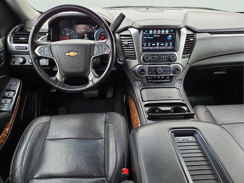 Used 2020 Chevrolet Tahoe Premier AWD/4WD image 12