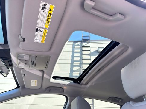 Used 2017 Honda CR-V EX image 23