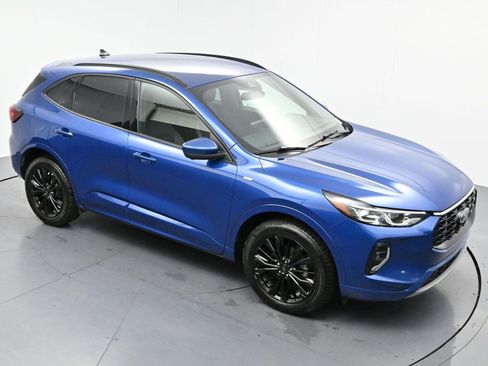 Used 2023 Ford Escape ST-Line Elite AWD/4WD image 36