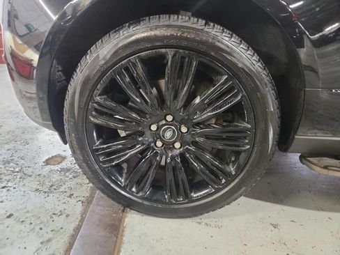 Used 2016 Land Rover Range Rover Supercharged AWD/4WD image 26