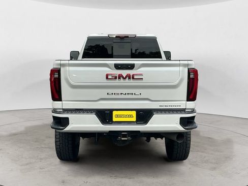 Used 2025 GMC Sierra 3500 Denali w/ Denali Reserve Package AWD/4WD image 4