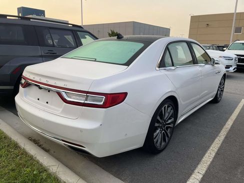 Used 2019 Lincoln Continental Reserve FWD image 5