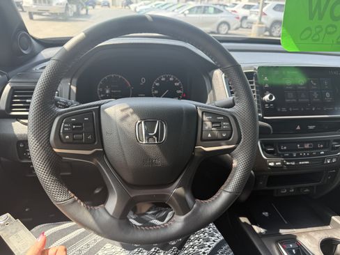 Used 2024 Honda Ridgeline TrailSport image 7