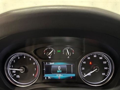 Used 2019 Buick Enclave Essence image 38