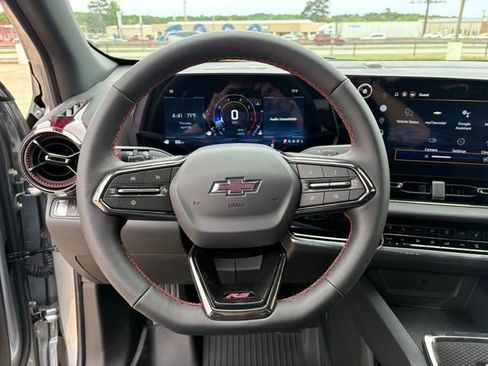 New 2026 Chevrolet Equinox RS FWD image 19