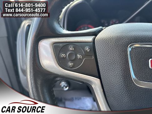 Used 2015 GMC Canyon SLT w/ Driver Alert Package image 18