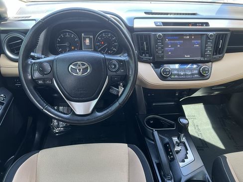 Used 2017 Toyota RAV4 XLE FWD image 17