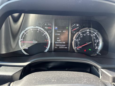 Used 2023 Toyota 4Runner Limited image 16