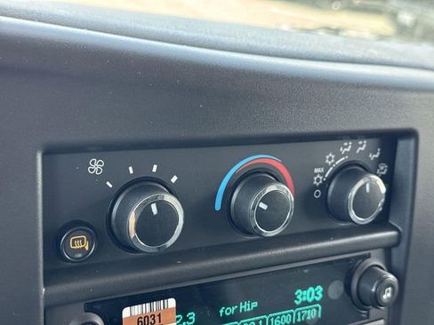 New 2026 GMC Savana 2500 w/ Driver Convenience Package image 10