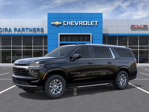 New 2026 Chevrolet Suburban LS w/ Max Trailering Package RWD image 3