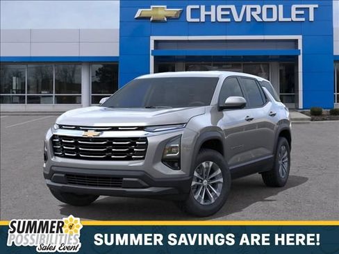 New 2026 Chevrolet Equinox LT w/ Convenience Package II FWD image 6