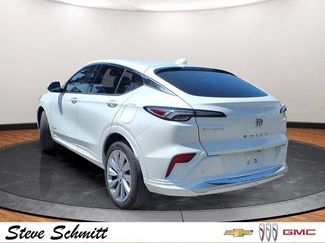 Used 2025 Buick Envista Avenir FWD video 3