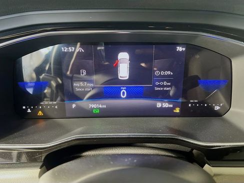 Used 2023 Volkswagen Jetta SE w/ Panoramic Sunroof Package image 15