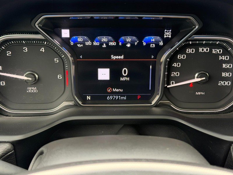 Used 2021 GMC Yukon Denali AWD/4WD image 24