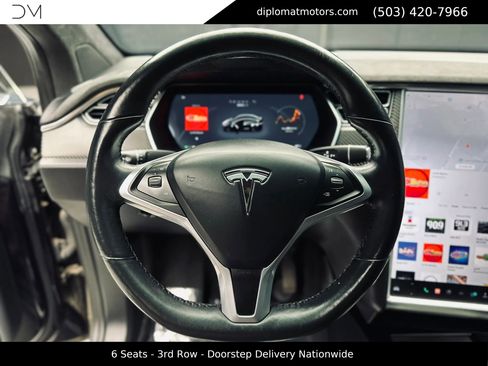 Used 2017 Tesla Model X 90D AWD/4WD image 32