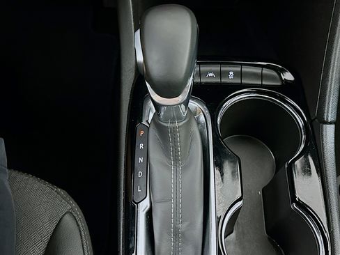 Used 2025 Buick Encore GX Preferred image 24