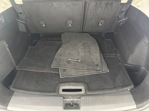 Certified 2022 Nissan Rogue SL w/ SL Premium Package AWD/4WD image 25