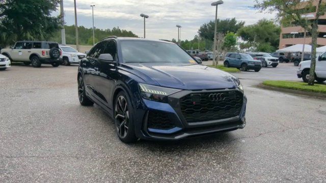 Used 2024 Audi RS Q8 AWD/4WD image 3