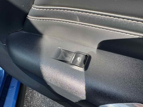 Used 2024 Ford Mustang GT Premium RWD image 28