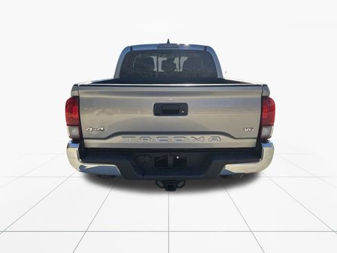Used 2020 Toyota Tacoma SR5 image 7