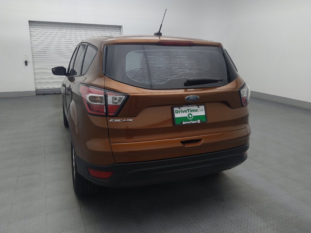 Used 2017 Ford Escape S FWD image 6