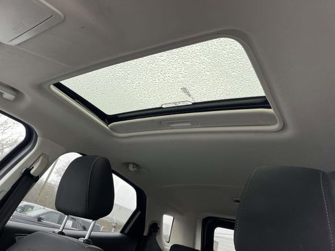 Used 2021 Ford EcoSport SE image 15