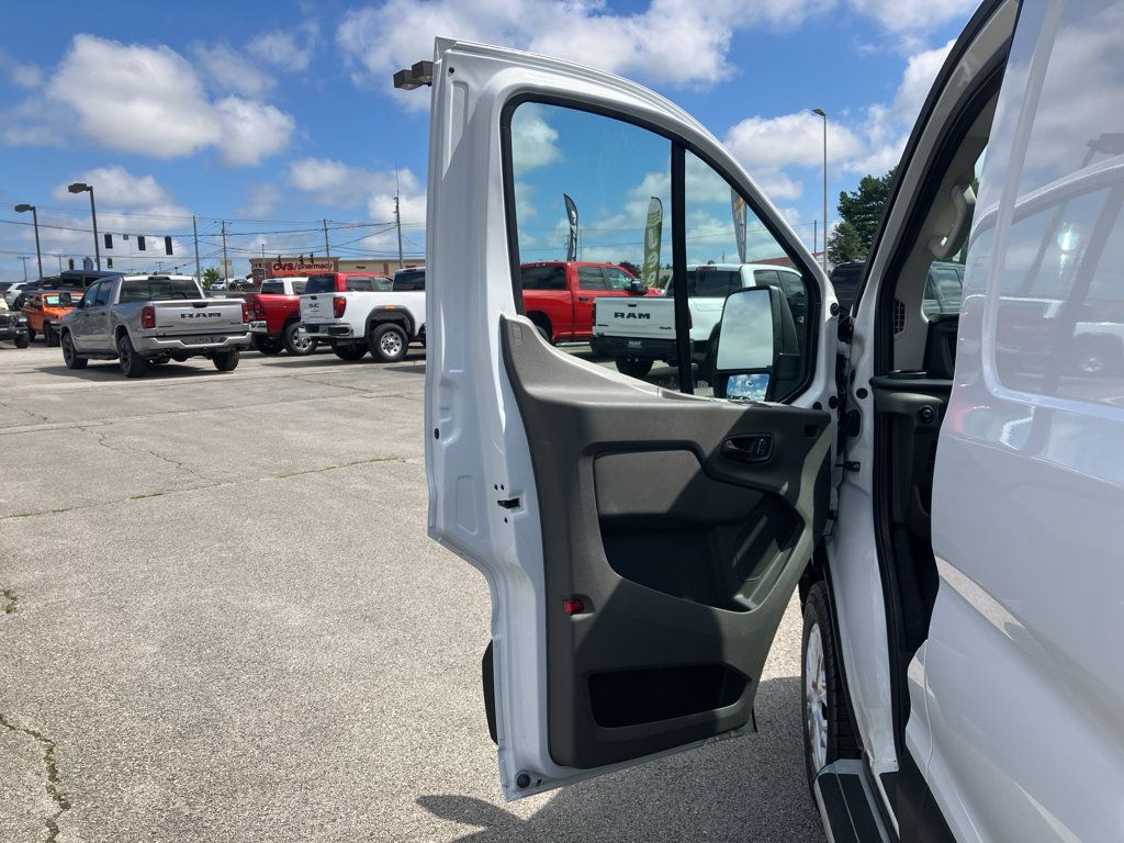 Used 2025 Ford Transit 250 Low Roof w/ Exterior Upgrade Package RWD image 15