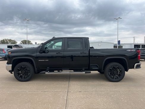 New 2026 Chevrolet Silverado 2500 LT image 10