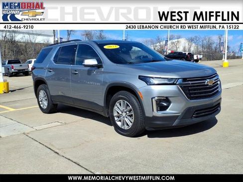 Used 2023 Chevrolet Traverse LT w/ LPO, Cargo Package AWD/4WD image 1