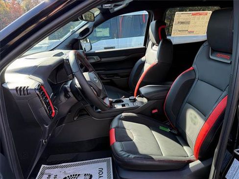 New 2025 Ford Ranger Raptor image 9