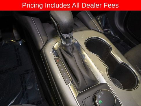 Used 2023 Chevrolet Blazer LT w/ Convenience Package FWD image 17