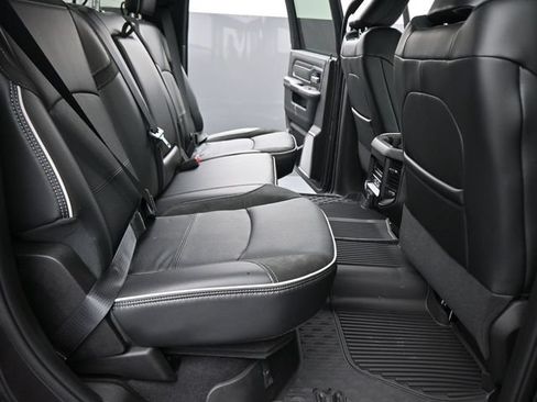 New 2026 RAM 2500 Laramie AWD/4WD image 25