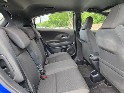 Used 2019 Honda HR-V Sport image 25