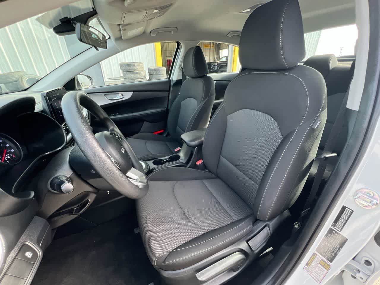 Certified 2023 Kia Forte LXS FWD image 11