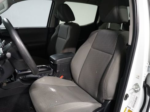 Certified 2023 Toyota Tacoma SR image 24