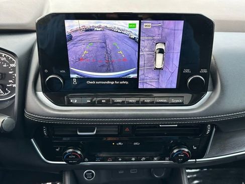 Certified 2021 Nissan Rogue SL w/ Premium Package image 36