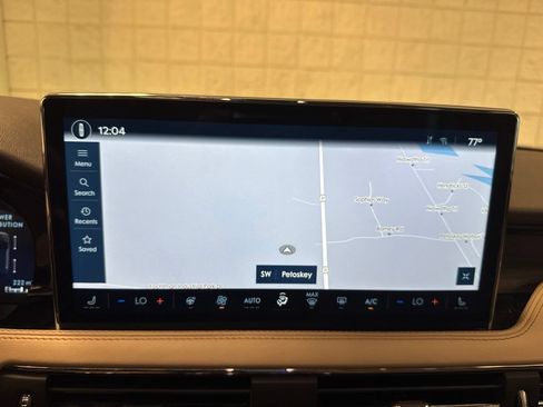 Used 2023 Lincoln Corsair Reserve w/ Equipment Group 202A AWD/4WD image 9