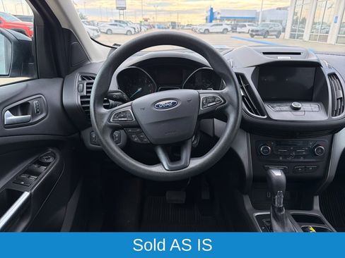 Used 2017 Ford Escape SE w/ Equipment Group 201A FWD image 13