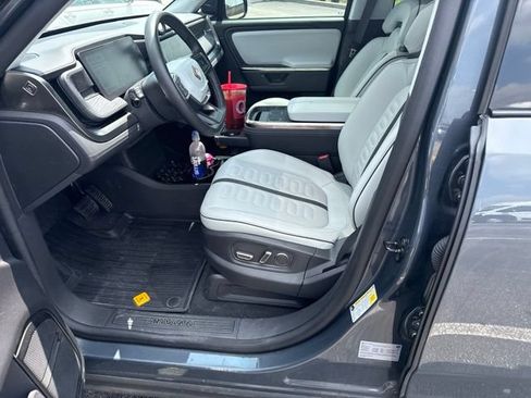 Used 2025 Rivian R1S Adventure AWD/4WD image 3