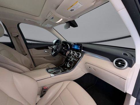 Used 2021 Mercedes-Benz GLC 300 image 15