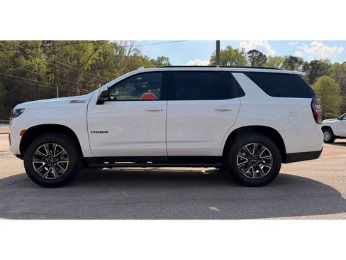 Used 2023 Chevrolet Tahoe Z71 image 3