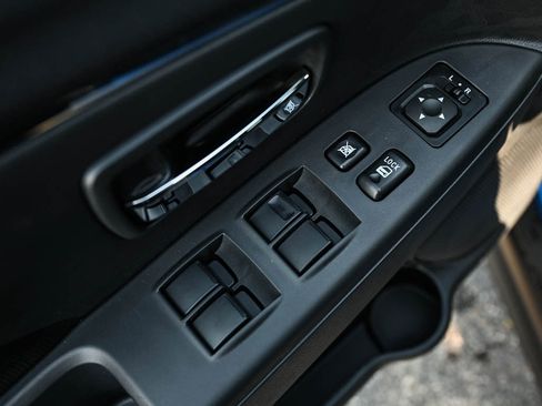 New 2025 Mitsubishi Outlander Sport LE image 16