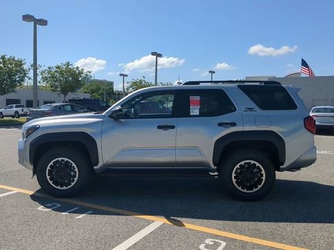 New 2026 Toyota 4Runner TRD Off-Road Premium AWD/4WD image 7