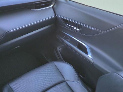 Certified 2021 Toyota Venza Limited w/ Advanced Technology Package image 15