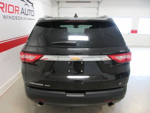 Used 2018 Chevrolet Traverse LT AWD/4WD image 14