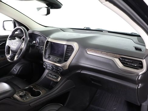 Used 2021 GMC Acadia Denali w/ Denali Technology Package image 34