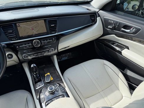 Used 2015 Kia K900 Luxury image 20