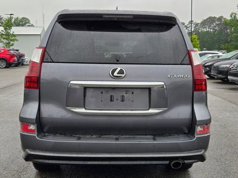 Used 2020 Lexus GX 460 Luxury w/ Luxury Sport Package AWD/4WD image 4